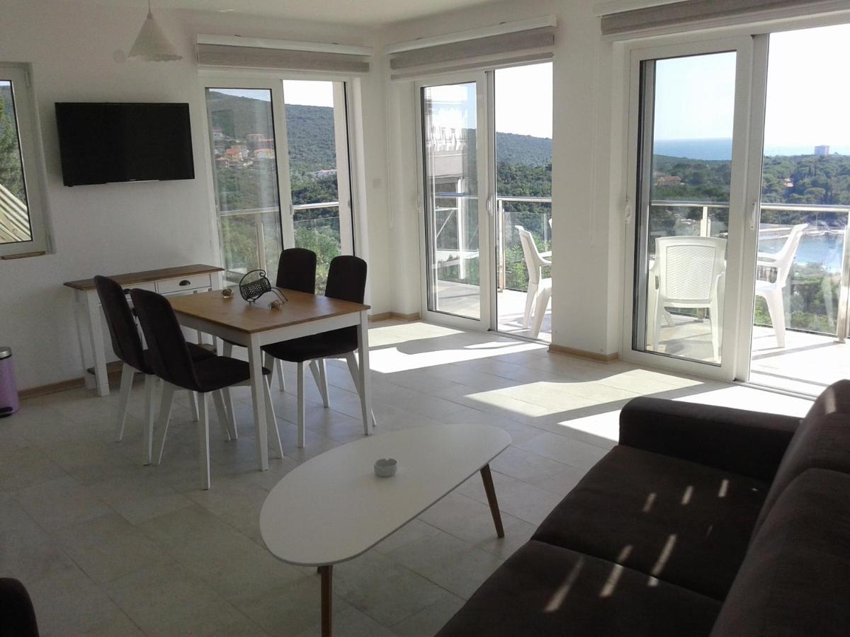 Apartments Odiva Luštica Luaran gambar