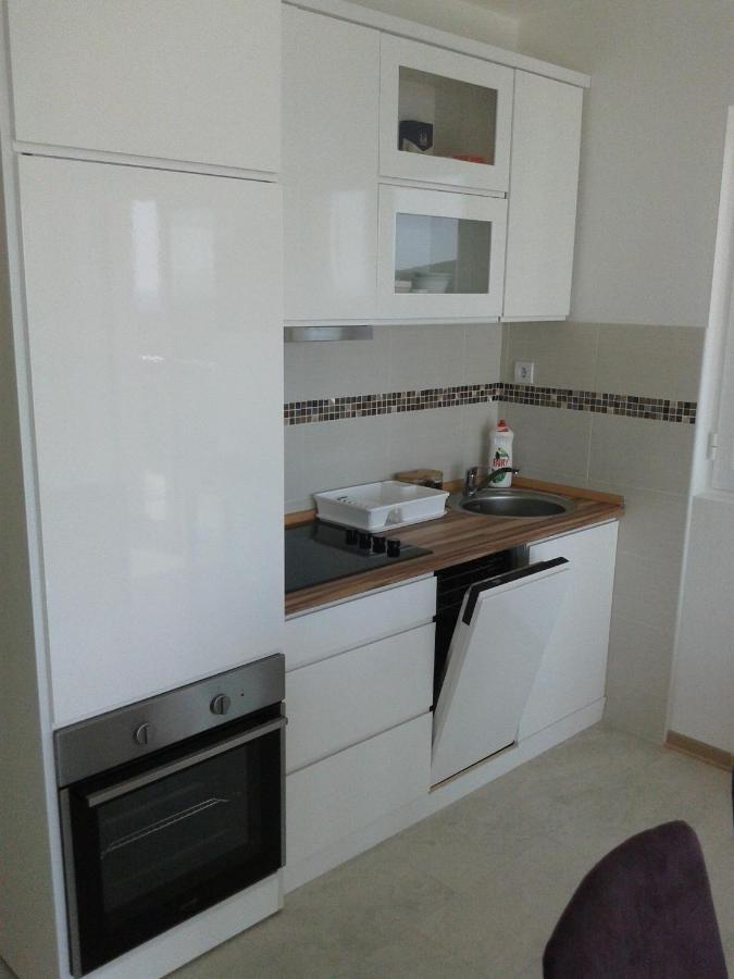 Apartments Odiva Luštica Luaran gambar