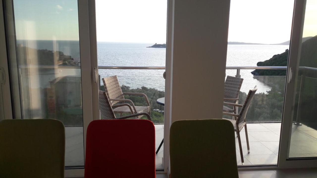 Apartments Odiva Luštica Luaran gambar
