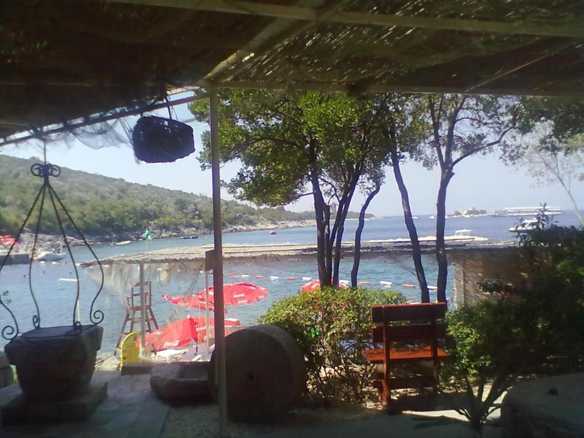 Apartments Odiva Luštica Luaran gambar